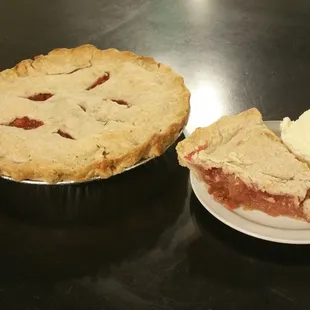 Rhubarb Pie