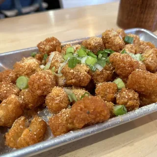 Spicy Parmesan Garlic Tots