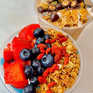 top: monkey bowl bottom: blue dream bowl with added goji berries