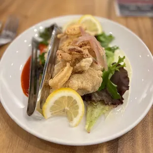 CALAMARI MEDLEY| 18 LIGHTLY BATTERED CALAMARI, FISH, SHRIMP (Subbed out shrimp) WITH PICKLED ONION CITRUS AIOLI AND SRIRACHA