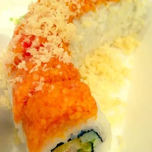 Joel Roll (tempura shrimp, cream cheese, avocado, spicy tuna and crunch)