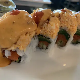 R12. Mucho Caliente Roll