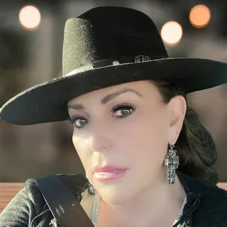 Vanja S.