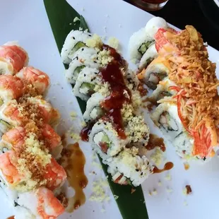 a plate of sushi