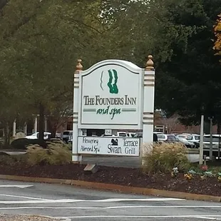 Founders Inn