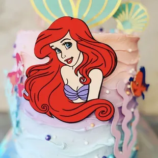a little mermaid cake
