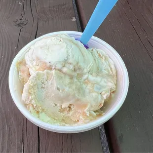 Small salty caramel chocolate pretzel