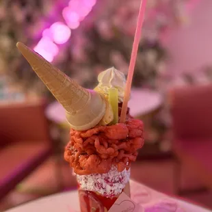 &quot;Funnel Shake&quot; Explosive Milkshake