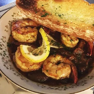 Best food on the Gulf Coast!!