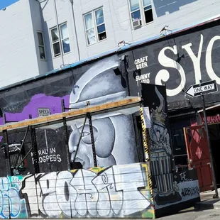a building with graffiti on it
