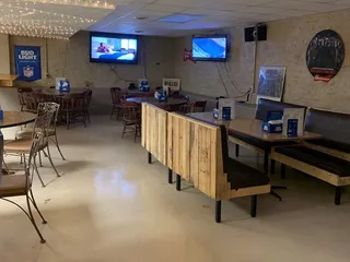1st Main St Pub