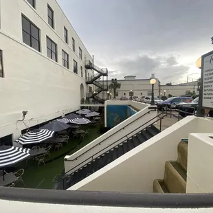 Aerial view of restaurant outdoor seating.