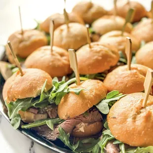 Beef Tenderloin Sliders (Tray)