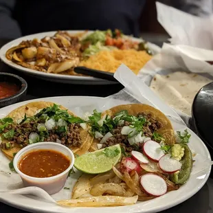 Chori-pollo and street tacos. Yummy!