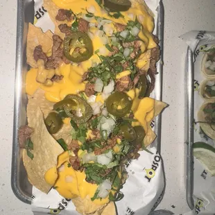 Asada nachos