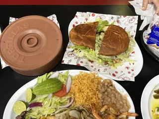 Mariscos Valencia Mexican Restaurant