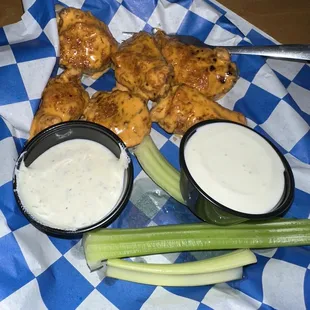 Garlic Parm/Hot Boneless Wings