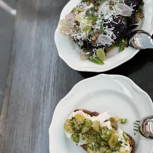 Spring Lettuce Salad