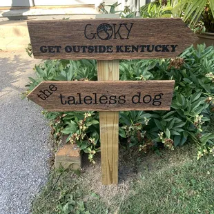 Located behind the Log House Craft Gallery, we are happy to share our space with Get Outside Kentucky!