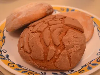 Reyna's Mexican Bakery