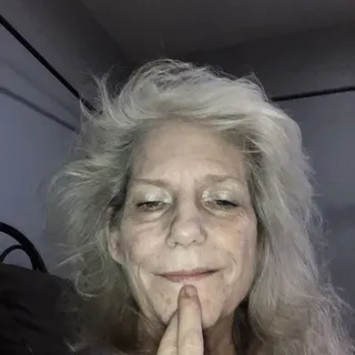 Holly G.