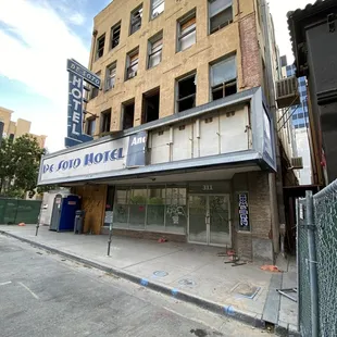 Hotel Pray for Death