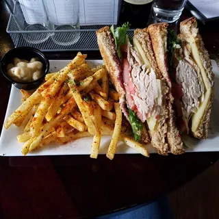 Cranberry Turkey Club