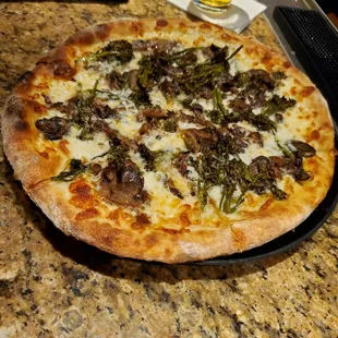 $18 Funghi Pizza