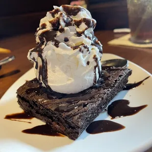 Brownie Sundae