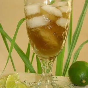 Refreshing Lemongrass Tea