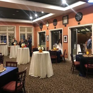 Full Floor plan design &amp; set up included in our private event services!