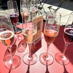 &quot;Four Cheers for Spring&quot; bubbles tasting flight of Treveri wines