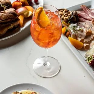 Aperol Spritz, apero, prosecco, club soda