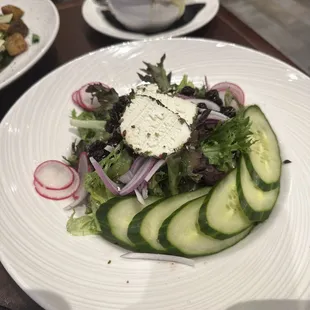 Goat cheese salad