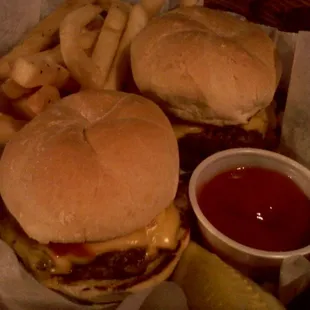 Cheeseburger Sliders