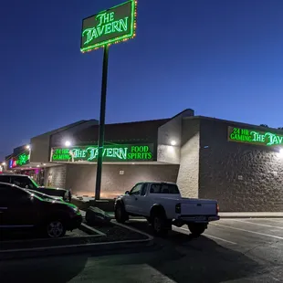 My favorite bar to go to!