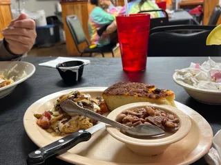 Momma G’s Country Kitchen