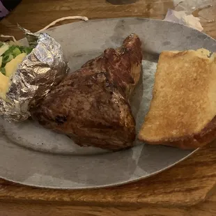 The Mighty Tri-Tip (medium rare)