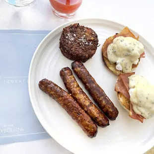 Eggs Benedict