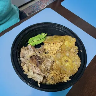 Pernil plate