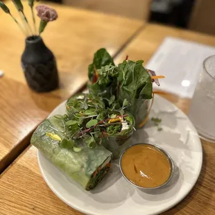 Organic Green rolls (Yummmm, super fresh and served with a delicious peanut sauce)