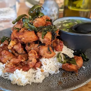 Fried chicken with basil