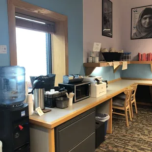 When you walk in, this is the complementary coffee and hot tea.