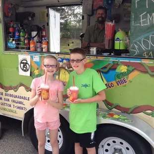 Kids enjoying fantastic smoothies
