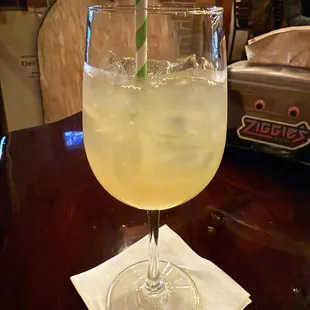 Peach Cobbler Sangria