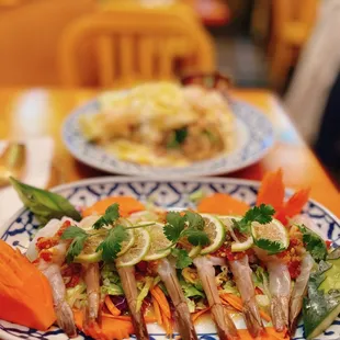 Goong chae nam pla