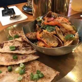 Thai Spicy Clams