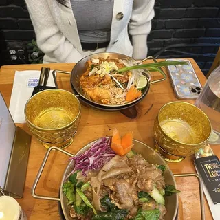 Pad Thai Noodle (Chef recommended)
