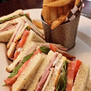 Club Sandwich ($16)