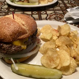 Cheeseburger Deluxe
